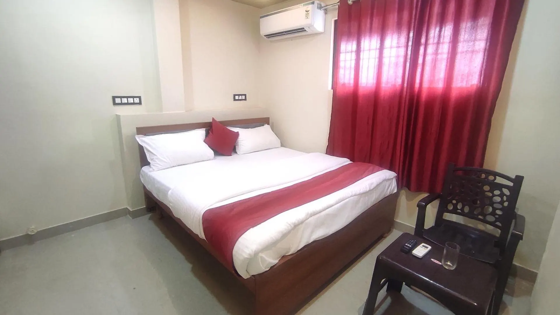 Royal Paradise Hotel Varanasi India