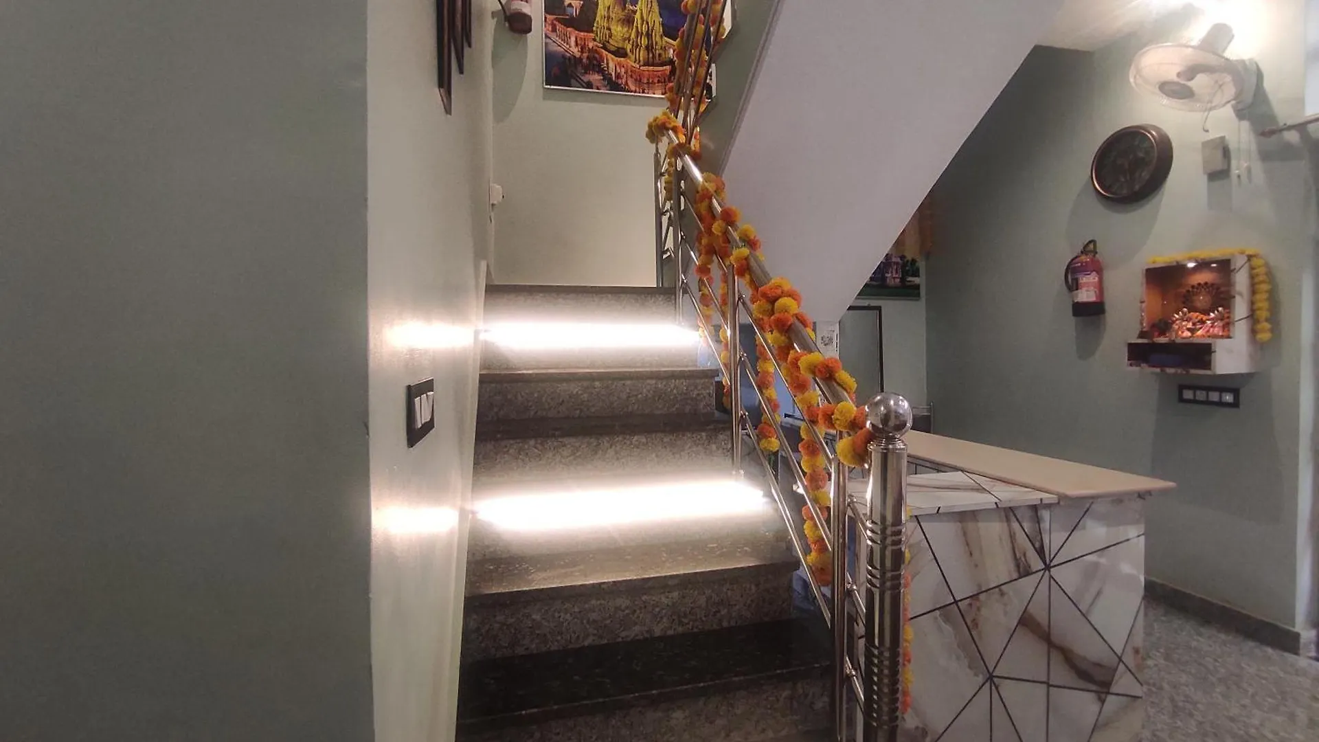 Guest house Royal Paradise Hotel Varanasi India