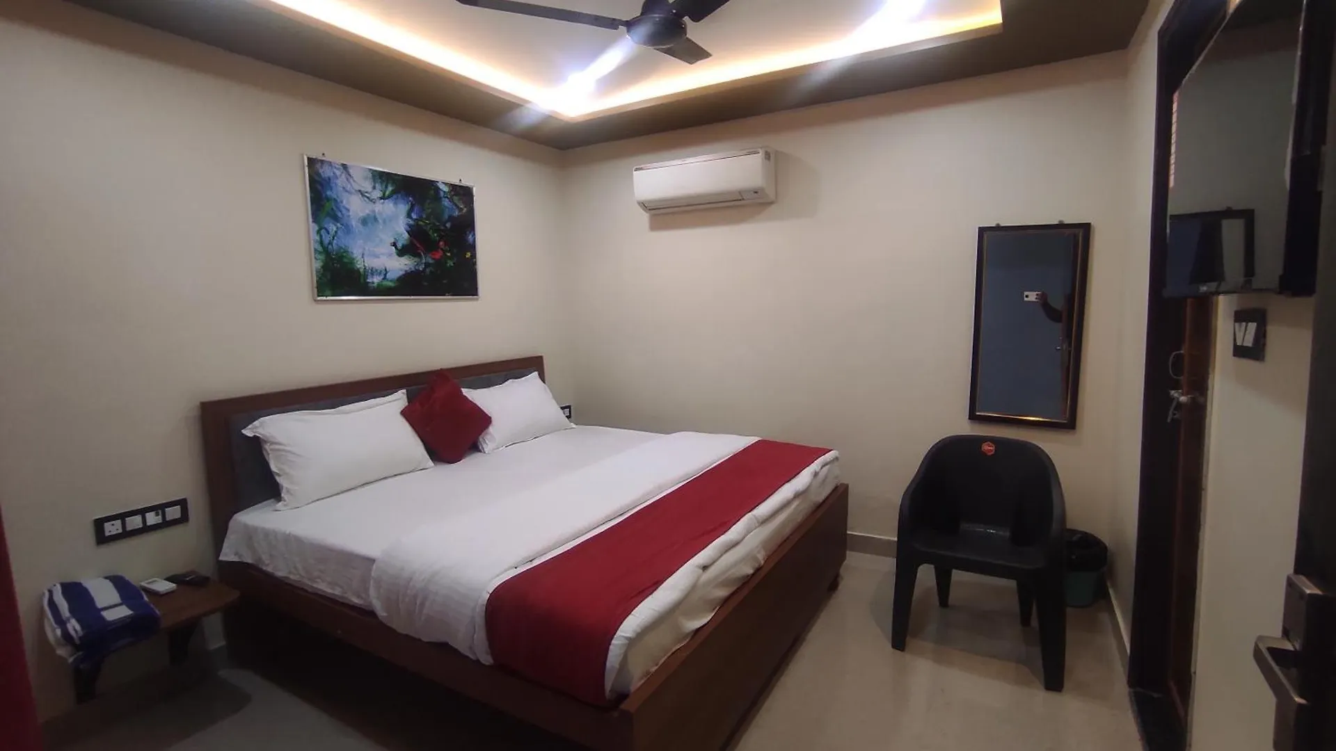 Royal Paradise Hotel Varanasi